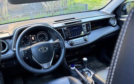 Toyota RAV4, 2016 год, 1 790 000 рублей, 8 фотография