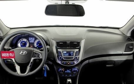 Hyundai Solaris II рестайлинг, 2014 год, 990 000 рублей, 13 фотография