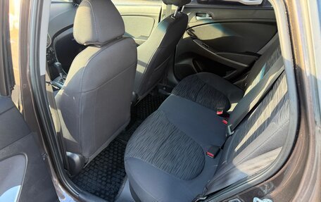 Hyundai Solaris II рестайлинг, 2016 год, 1 050 000 рублей, 8 фотография