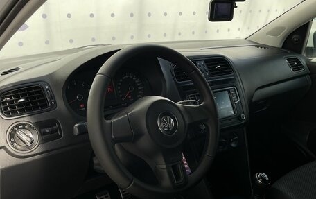 Volkswagen Polo VI (EU Market), 2013 год, 780 000 рублей, 15 фотография
