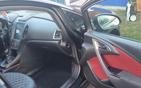 Opel Astra J, 2012 год, 570 000 рублей, 11 фотография