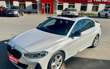 BMW 1 серия, 2021 год, 2 200 000 рублей, 2 фотография