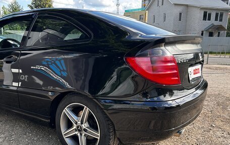 Mercedes-Benz C-Класс, 2001 год, 650 000 рублей, 3 фотография