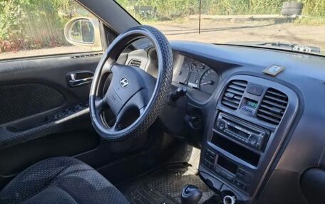 Hyundai Sonata IV рестайлинг, 2006 год, 260 000 рублей, 9 фотография