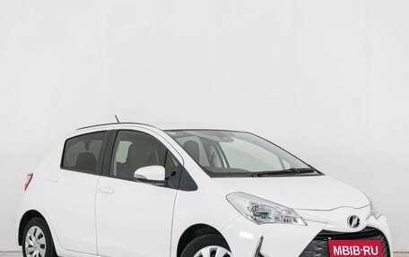 Toyota Vitz, 2019 год, 949 000 рублей, 2 фотография