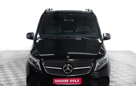 Mercedes-Benz V-Класс, 2018 год, 4 750 000 рублей, 2 фотография