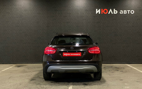 Mercedes-Benz GLA, 2015 год, 1 825 000 рублей, 6 фотография