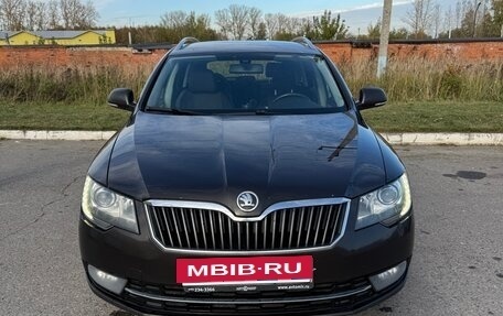Skoda Superb III рестайлинг, 2014 год, 1 250 000 рублей, 16 фотография
