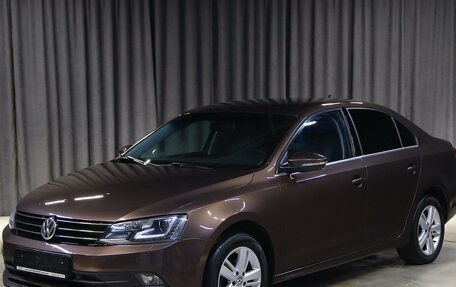 Volkswagen Jetta VI, 2015 год, 999 000 рублей, 1 фотография