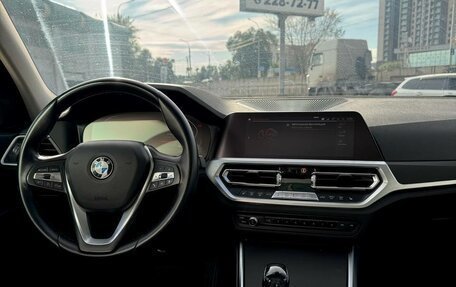 BMW 3 серия, 2019 год, 3 350 000 рублей, 12 фотография