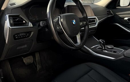 BMW 3 серия, 2019 год, 3 350 000 рублей, 9 фотография