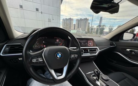 BMW 3 серия, 2019 год, 3 350 000 рублей, 13 фотография