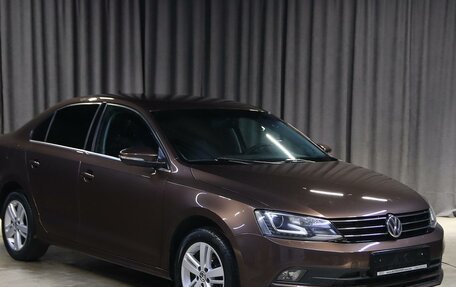 Volkswagen Jetta VI, 2015 год, 999 000 рублей, 3 фотография