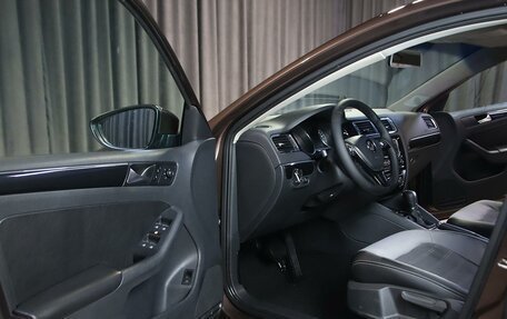 Volkswagen Jetta VI, 2015 год, 999 000 рублей, 7 фотография