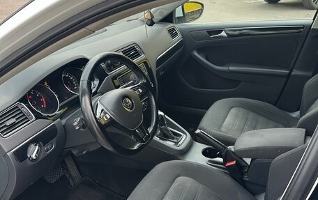 Volkswagen Jetta VI, 2017 год, 1 200 000 рублей, 12 фотография