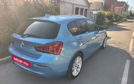 BMW 1 серия, 2018 год, 1 700 000 рублей, 7 фотография