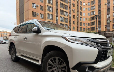 Mitsubishi Pajero Sport III рестайлинг, 2017 год, 2 900 000 рублей, 7 фотография