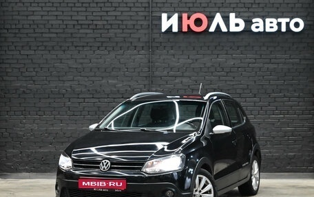 Volkswagen Polo VI (EU Market), 2012 год, 700 000 рублей, 1 фотография