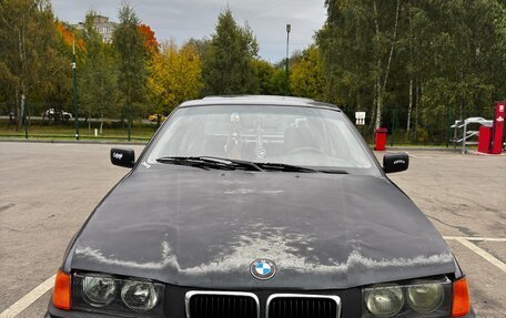 BMW 3 серия, 1993 год, 300 000 рублей, 1 фотография