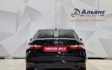 Toyota Camry, 2019 год, 2 530 000 рублей, 4 фотография