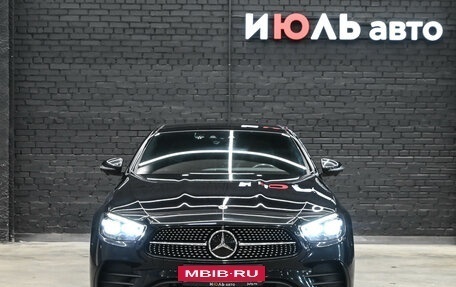 Mercedes-Benz E-Класс, 2020 год, 4 690 000 рублей, 2 фотография
