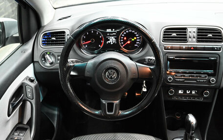 Volkswagen Polo VI (EU Market), 2012 год, 700 000 рублей, 12 фотография
