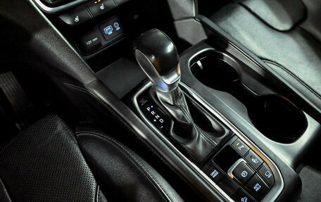 Hyundai Santa Fe IV, 2018 год, 2 740 000 рублей, 17 фотография