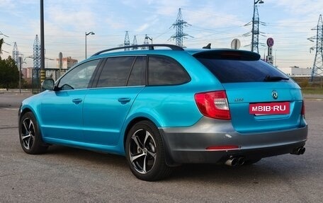 Skoda Superb III рестайлинг, 2011 год, 700 000 рублей, 3 фотография