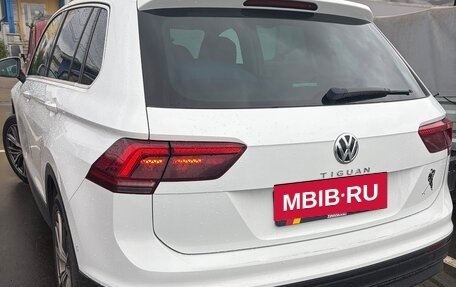 Volkswagen Tiguan II, 2018 год, 2 000 000 рублей, 5 фотография