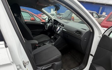 Volkswagen Tiguan II, 2018 год, 2 000 000 рублей, 7 фотография