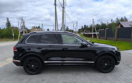 Volkswagen Touareg III, 2017 год, 2 999 000 рублей, 4 фотография