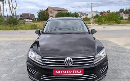 Volkswagen Touareg III, 2017 год, 2 999 000 рублей, 3 фотография