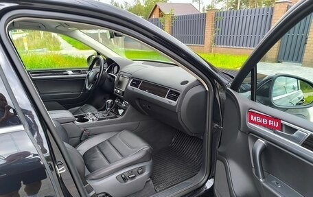Volkswagen Touareg III, 2017 год, 2 999 000 рублей, 16 фотография