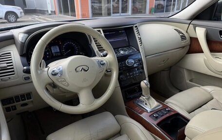 Infiniti FX II, 2013 год, 1 685 000 рублей, 7 фотография