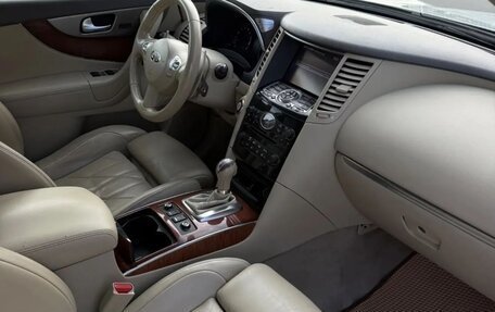 Infiniti FX II, 2013 год, 1 685 000 рублей, 6 фотография