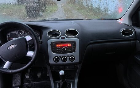 Ford Focus II рестайлинг, 2008 год, 400 000 рублей, 16 фотография
