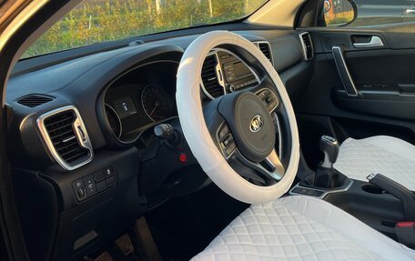 KIA Sportage IV рестайлинг, 2018 год, 1 555 000 рублей, 7 фотография