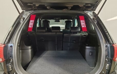Mitsubishi Outlander III рестайлинг 3, 2021 год, 1 899 000 рублей, 9 фотография