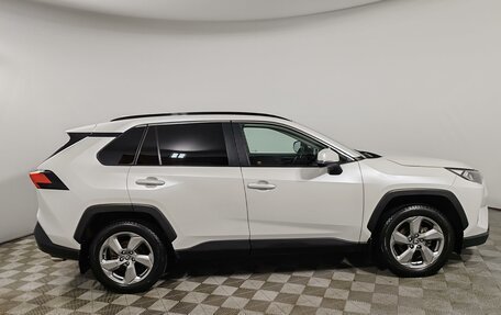 Toyota RAV4, 2020 год, 2 699 000 рублей, 4 фотография