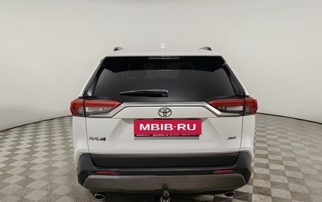 Toyota RAV4, 2020 год, 2 699 000 рублей, 6 фотография