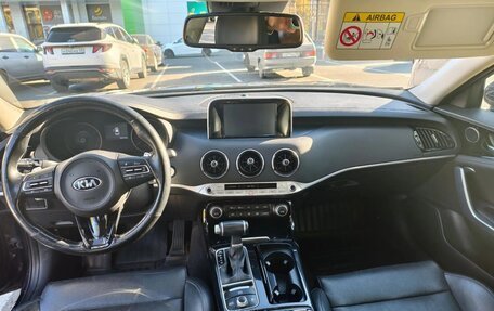 KIA Stinger I, 2019 год, 2 350 000 рублей, 20 фотография