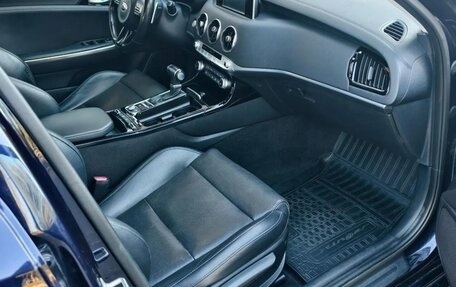 KIA Stinger I, 2019 год, 2 350 000 рублей, 17 фотография