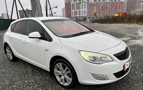 Opel Astra J, 2012 год, 650 000 рублей, 6 фотография
