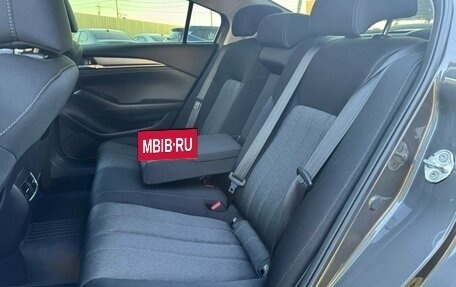 Mazda 6, 2020 год, 2 250 000 рублей, 22 фотография