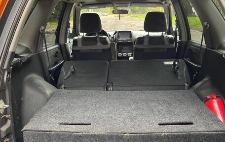 Honda CR-V II рестайлинг, 2003 год, 700 000 рублей, 14 фотография