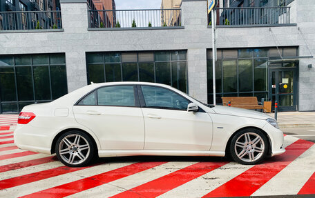 Mercedes-Benz E-Класс, 2011 год, 1 650 000 рублей, 7 фотография