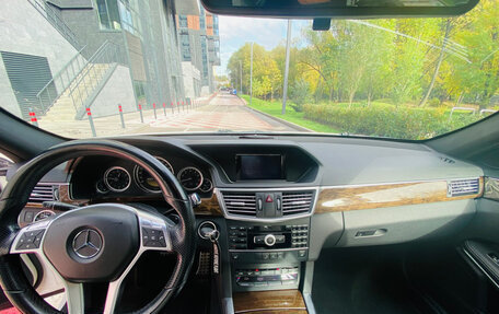 Mercedes-Benz E-Класс, 2011 год, 1 650 000 рублей, 10 фотография