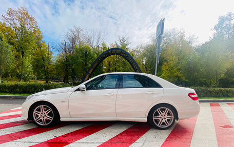 Mercedes-Benz E-Класс, 2011 год, 1 650 000 рублей, 6 фотография