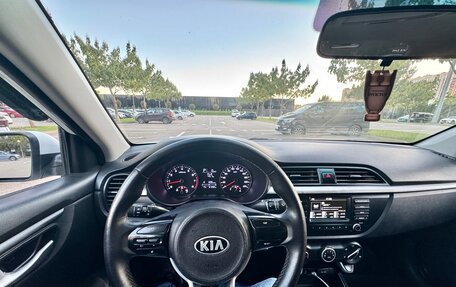 KIA Rio IV, 2017 год, 970 000 рублей, 8 фотография