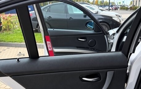 BMW 3 серия, 2008 год, 780 000 рублей, 14 фотография